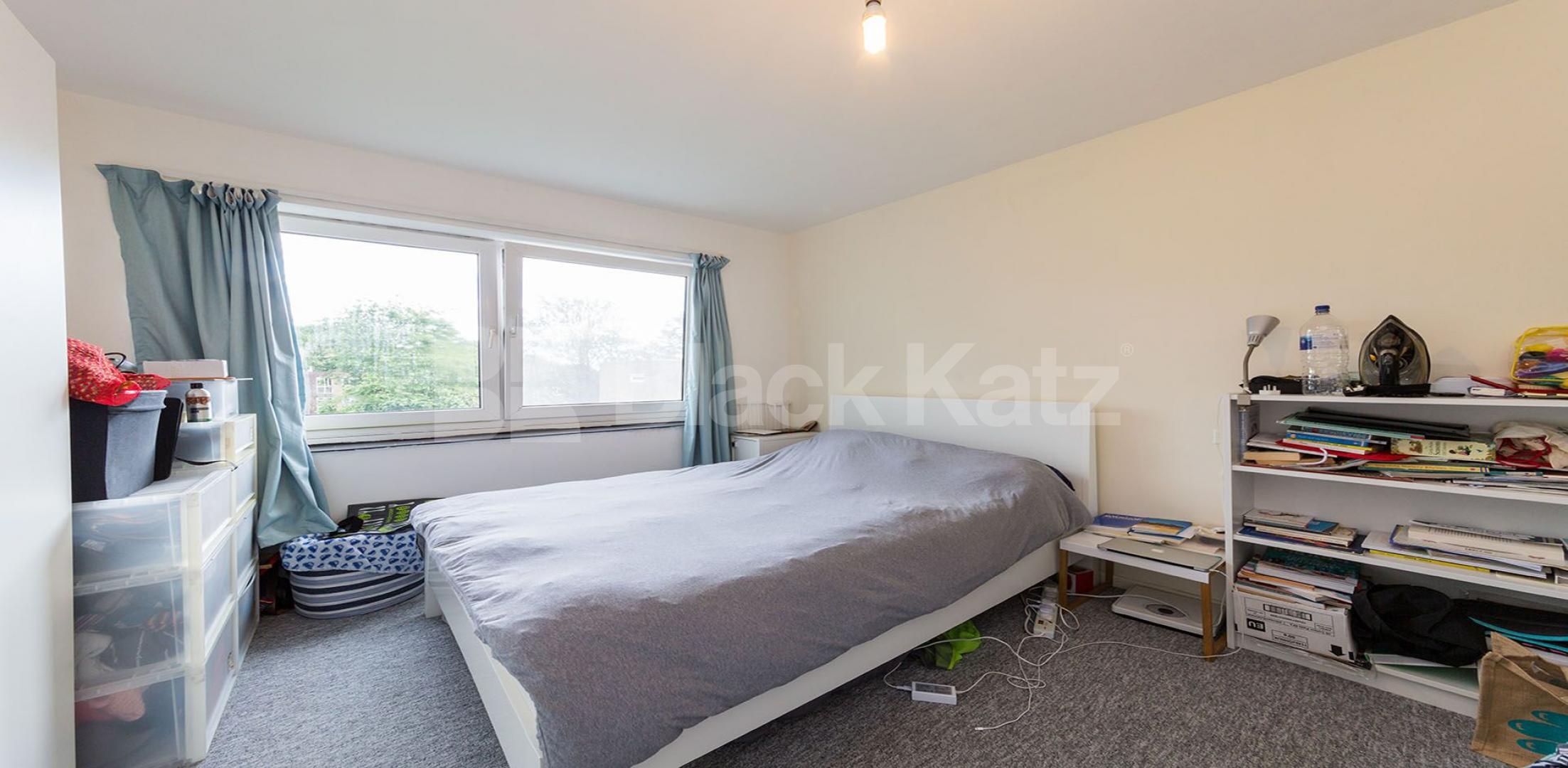 			New Instruction! , 2 Bedroom, 1 bath, 1 reception Apartment			 Stanhope Road, Crouch End / Highgate